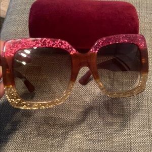 Gucci Gradient Oversize Square Sunglasses